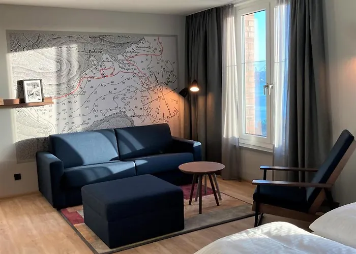 Unique By Atlantic 3*